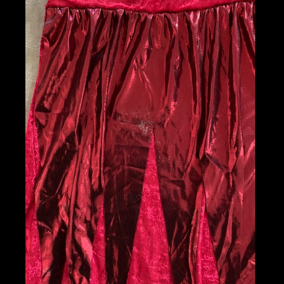 Darling Devil Costume - Picture 4 of 10